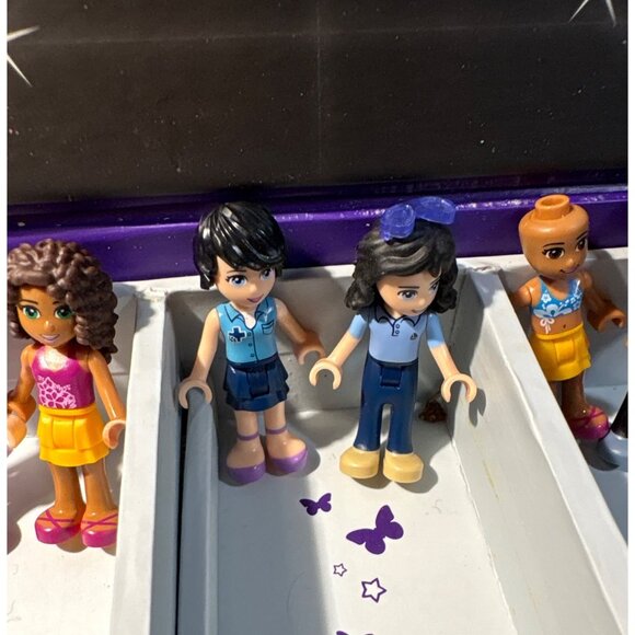 Lego Friends Carrying Case Plus Minifigures and Accessories Lot - Picture 10 of 16